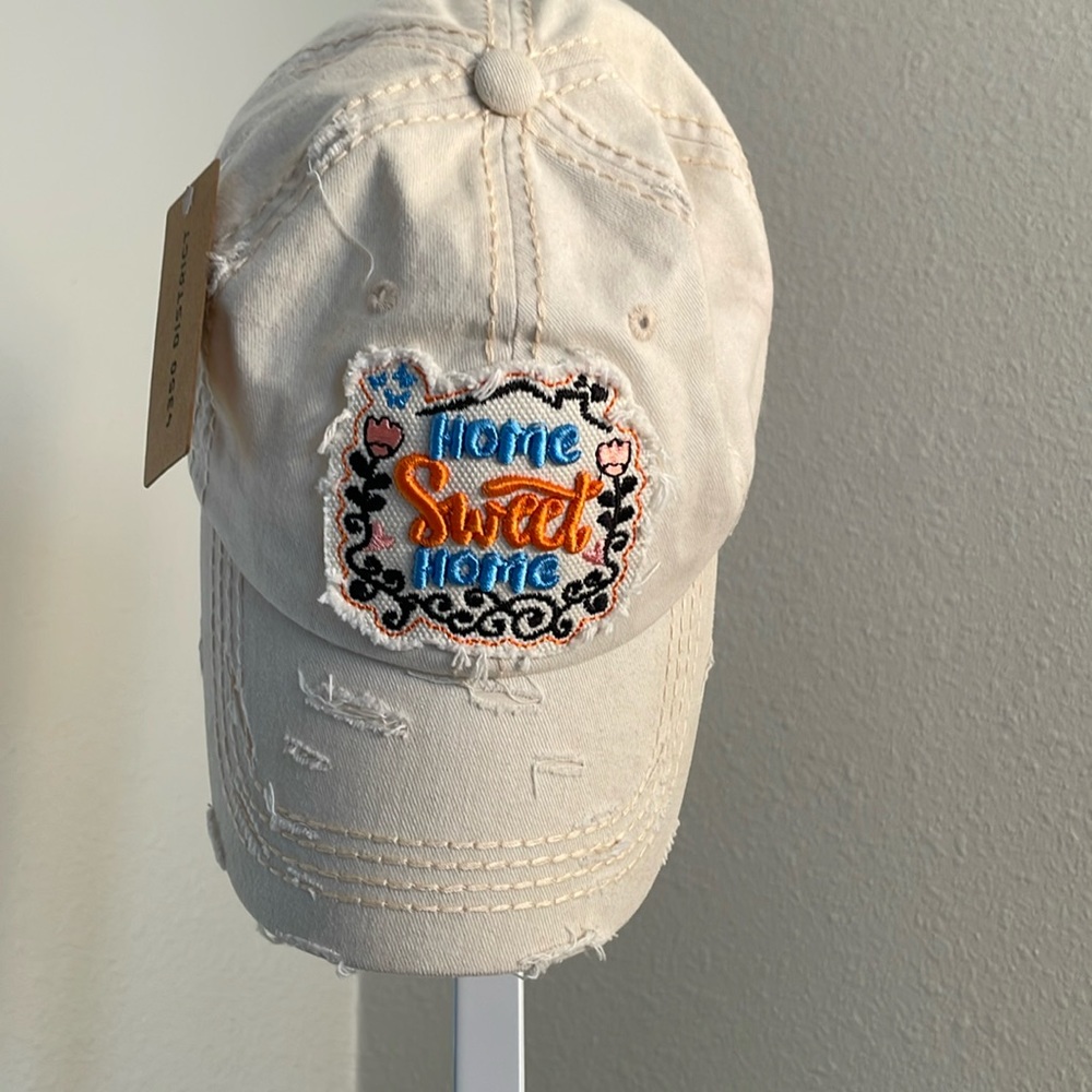Embroidery Embellished Ballcap